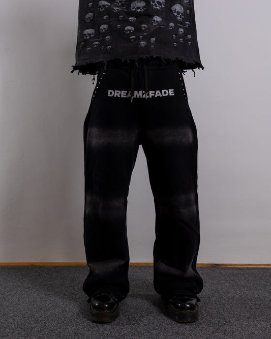 CLASSIC BAGGY SWEATPANTS